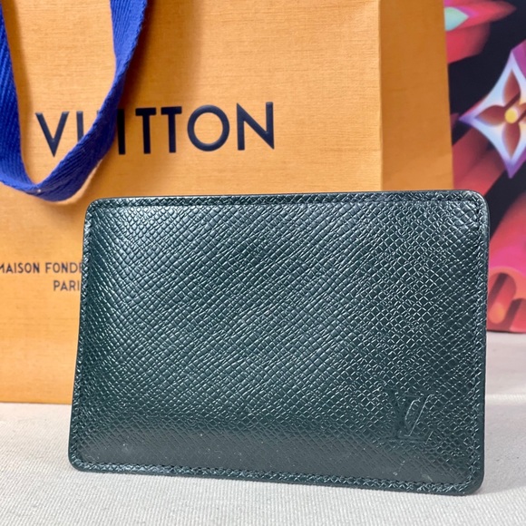 Louis Vuitton Other - ✨💎AUTHENTIC💎✨ Louis Vuitton card holder wallet